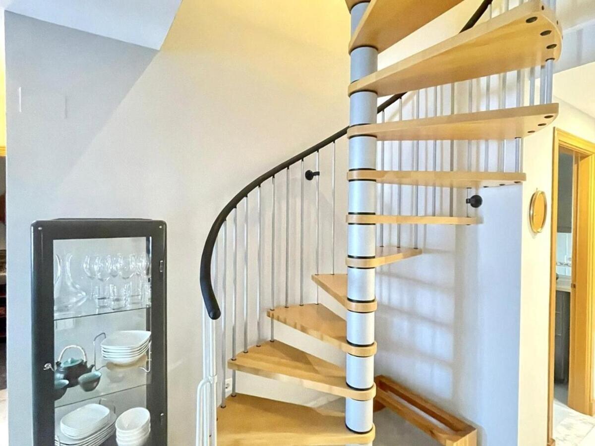 Calu Homes Duplex Cerca Playa De Huelin Málaga Dış mekan fotoğraf
